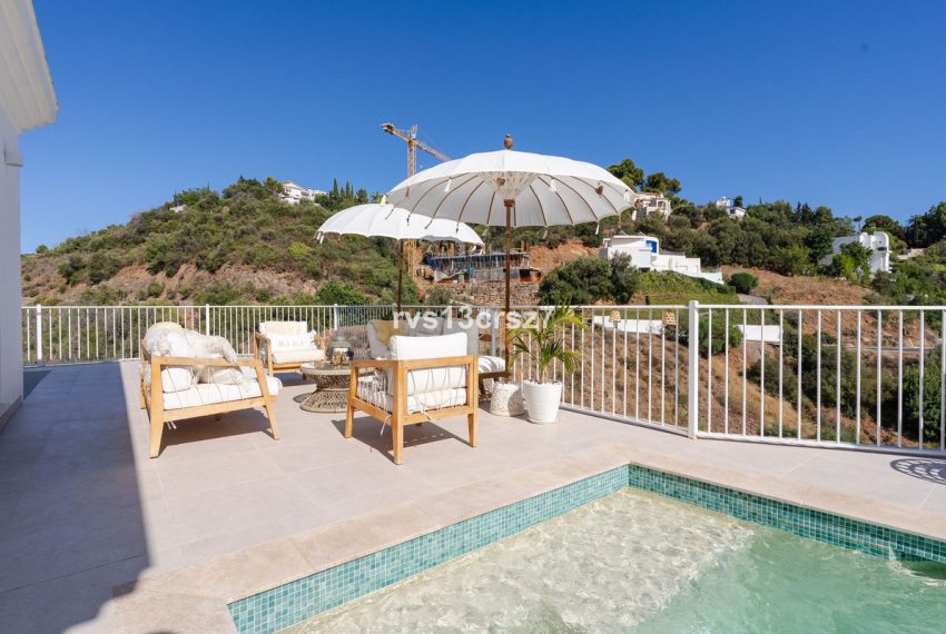 R5183926-Villa-For-Sale-El-Rosario-Detached-4-Beds-264-Built-1