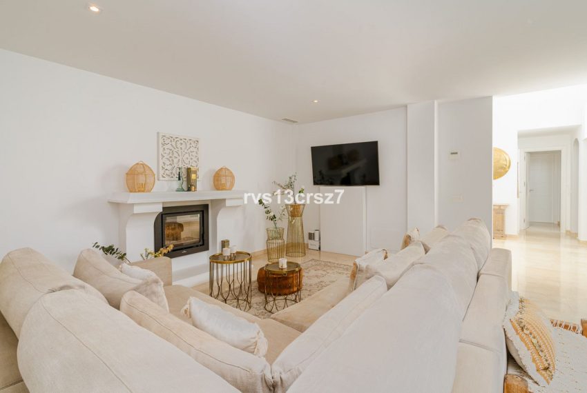 R5183926-Villa-For-Sale-El-Rosario-Detached-4-Beds-264-Built-13