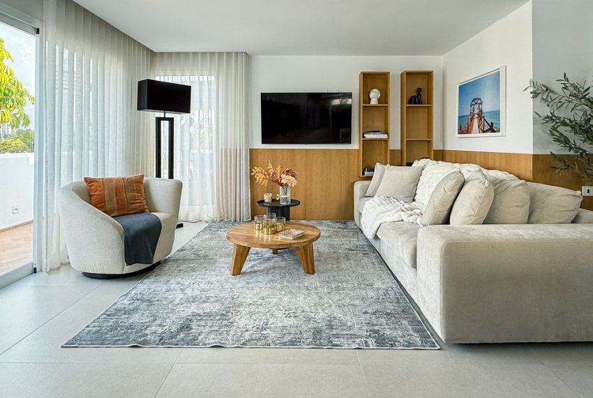 R5184106-Apartment-For-Sale-Nueva-Andalucia-Penthouse-3-Beds-139-Built-1