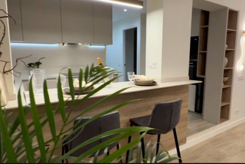 R5188048-Villa-For-Sale-Costabella-Detached-5-Beds-168-Built-12