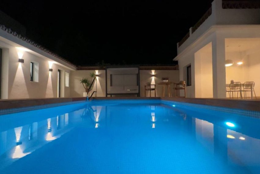 R5188048-Villa-For-Sale-Costabella-Detached-5-Beds-168-Built