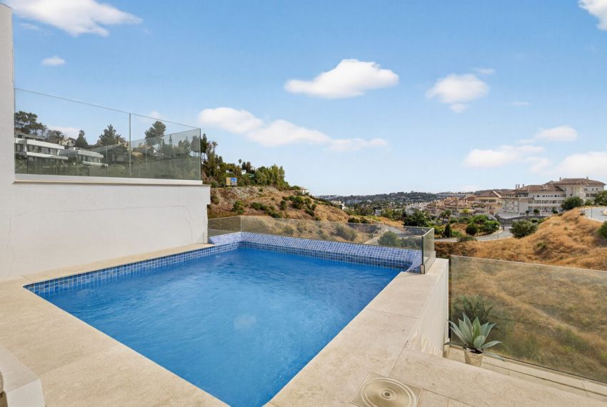 R5194192-Apartment-For-Sale-Nueva-Andalucia-Middle-Floor-2-Beds-101-Built-9