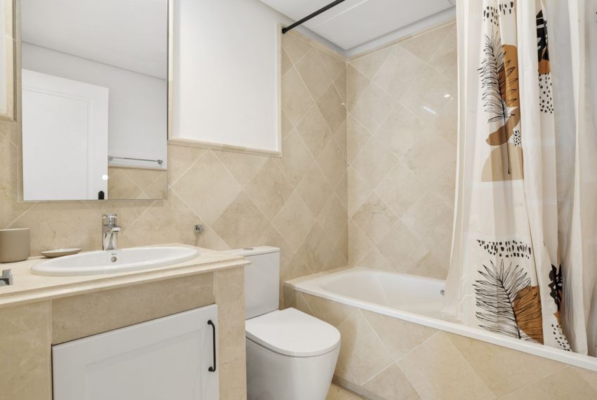 R5196688-Apartment-For-Sale-Aloha-Middle-Floor-Apartment-3-Beds-208-Built-15