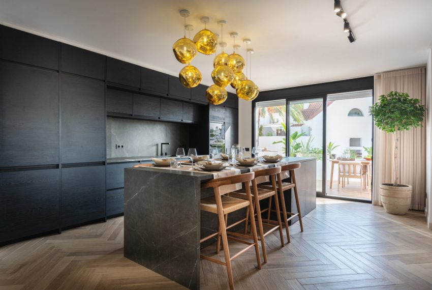 R5197129-Apartment-For-Sale-Nueva-Andalucia-Middle-Floor-Apartment-3-Beds-143-Built