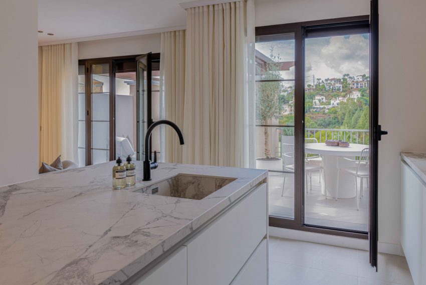 R5197219-Apartment-For-Sale-Los-Arqueros-Penthouse-3-Beds-150-Built-10