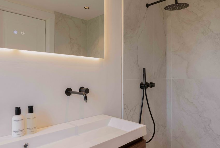 R5197219-Apartment-For-Sale-Los-Arqueros-Penthouse-3-Beds-150-Built-19