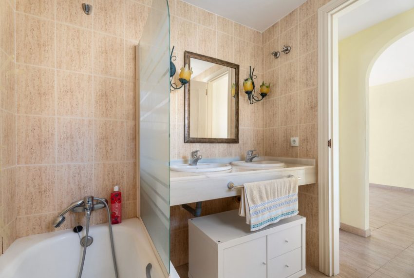 R5199436-Apartment-For-Sale-Calahonda-Penthouse-1-Beds-48-Built-14