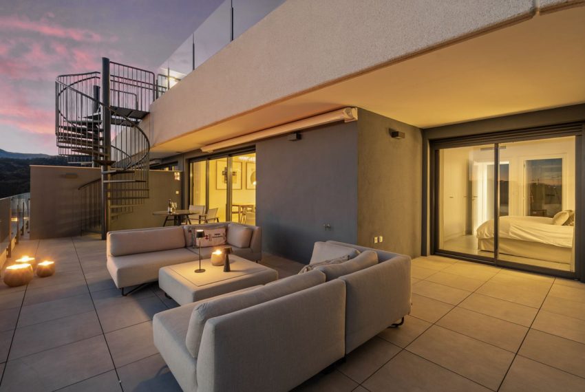 R5199829-Apartment-For-Sale-Estepona-Penthouse-3-Beds-91-Built-14