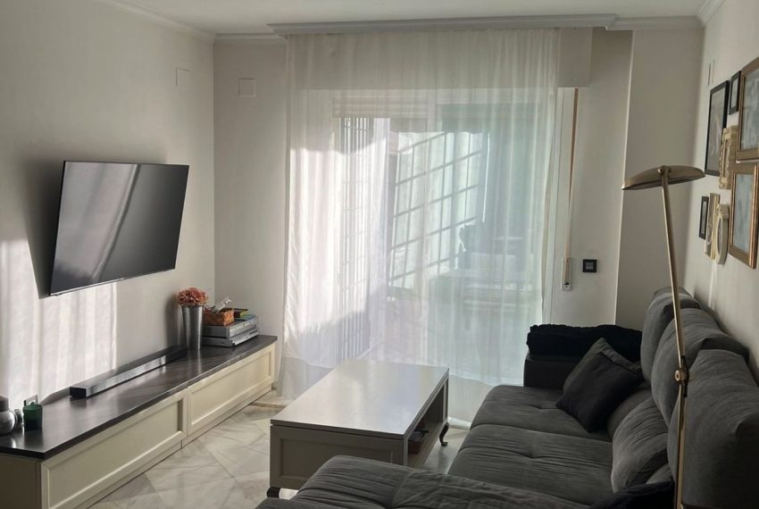 R5201623-Apartment-For-Sale-Nueva-Andalucia-Ground-Floor-Apartment-2-Beds-71-Built-4