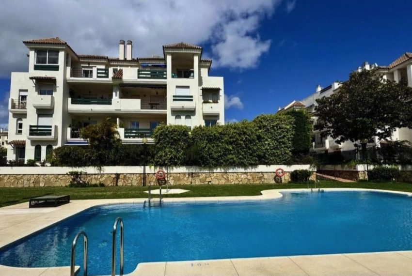 R5201623-Apartment-For-Sale-Nueva-Andalucia-Ground-Floor-Apartment-2-Beds-71-Built