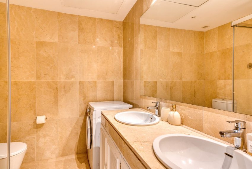 R5202772-Townhouse-For-Sale-Aloha-Terraced-4-Beds-115-Built-13