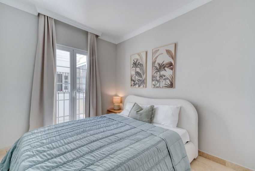 R5202772-Townhouse-For-Sale-Aloha-Terraced-4-Beds-115-Built-15