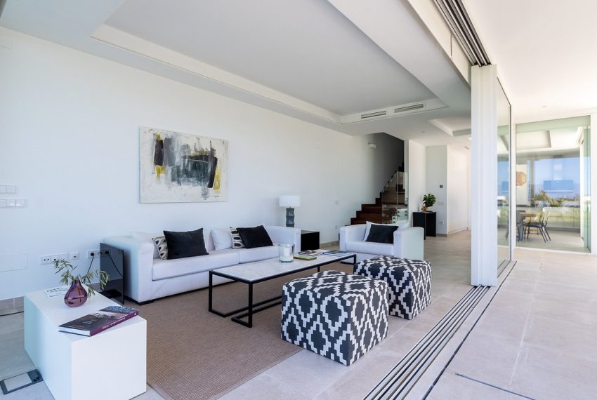 R5204827-Villa-For-Sale-Marbella-Detached-4-Beds-580-Built-7