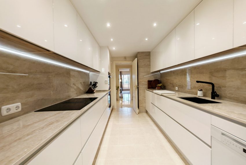 R5204851-Apartment-For-Sale-Marbella-Middle-Floor-Apartment-3-Beds-142-Built-8