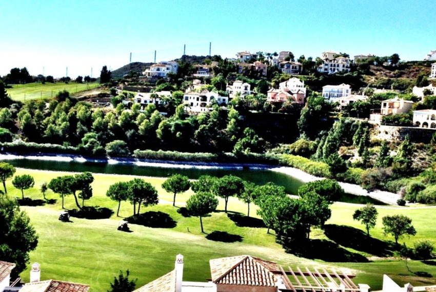 R5207851-Apartment-For-Sale-Los-Arqueros-Penthouse-3-Beds-108-Built-4