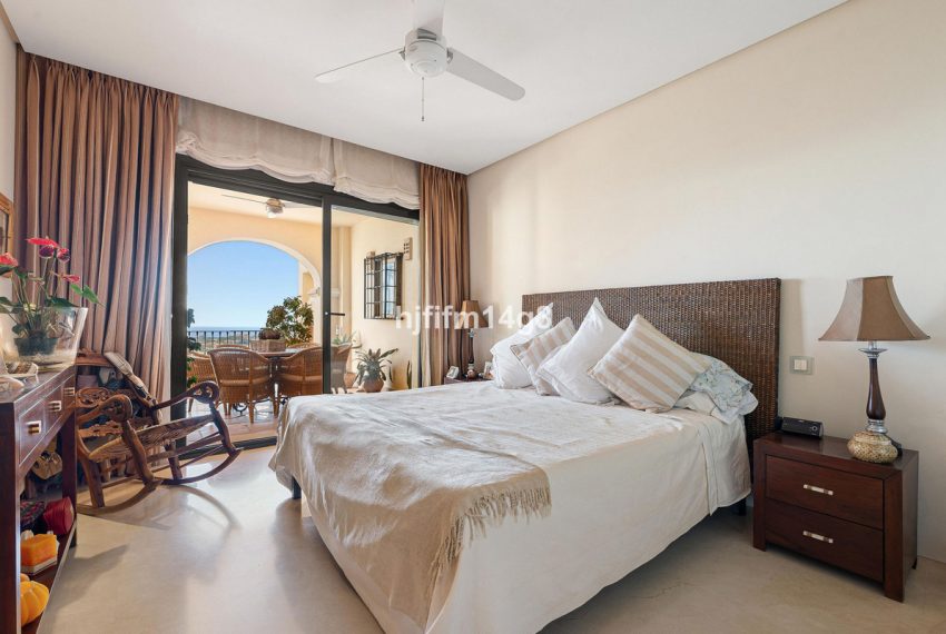 R5207956-Apartment-For-Sale-Benahavis-Ground-Floor-Apartment-2-Beds-126-Built-9