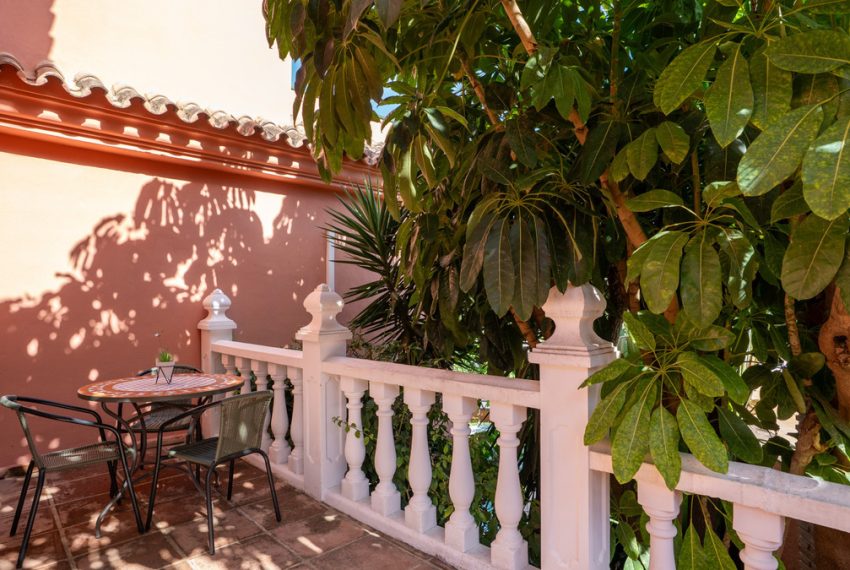 R5209510-Villa-For-Sale-Nueva-Andalucia-Detached-4-Beds-178-Built-14