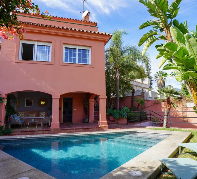 R5209510-Image 1-Detached - 4 Beds - 178 Built