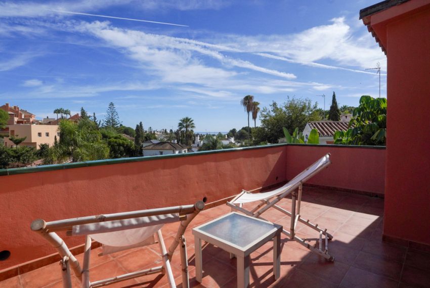 R5209510-Villa-For-Sale-Nueva-Andalucia-Detached-4-Beds-178-Built-9