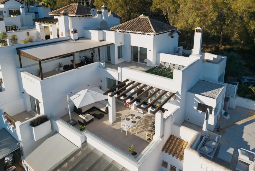 R5209558-Apartment-For-Sale-Nueva-Andalucia-Penthouse-Duplex-3-Beds-320-Built-1