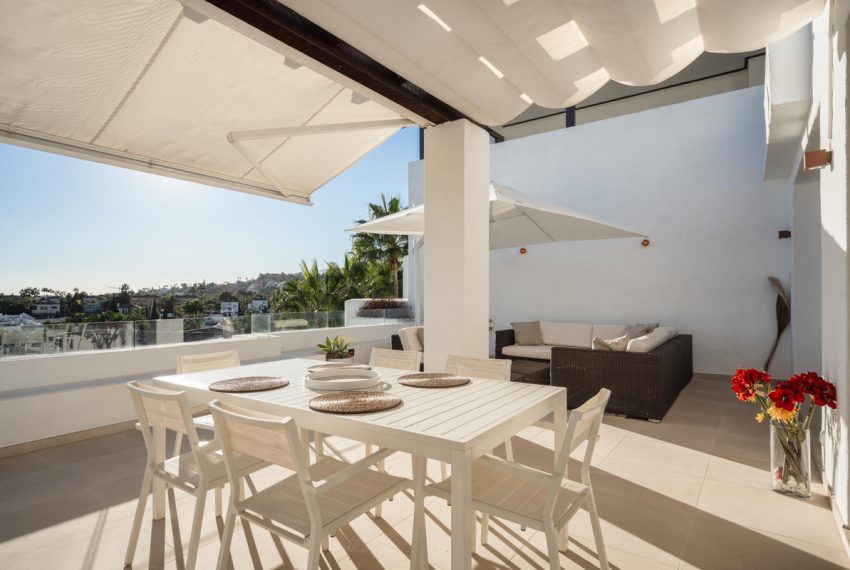R5209558-Apartment-For-Sale-Nueva-Andalucia-Penthouse-Duplex-3-Beds-320-Built-2