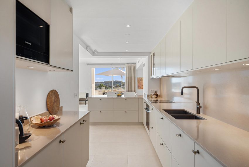 R5209558-Apartment-For-Sale-Nueva-Andalucia-Penthouse-Duplex-3-Beds-320-Built-5