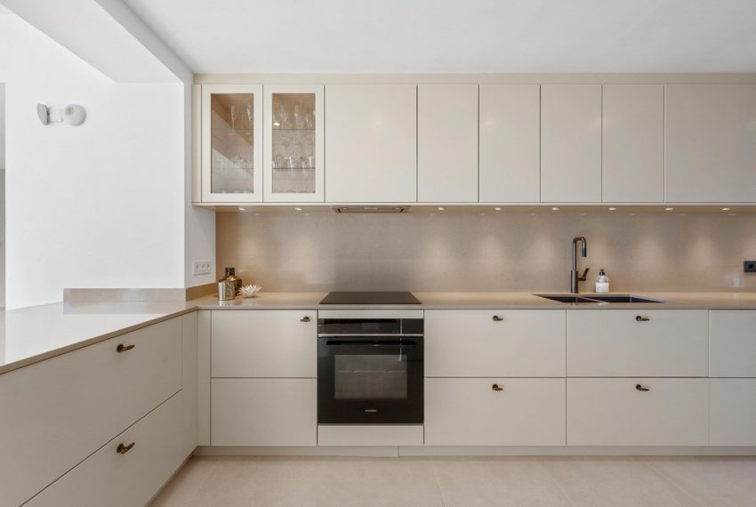 R5209558-Apartment-For-Sale-Nueva-Andalucia-Penthouse-Duplex-3-Beds-320-Built-6