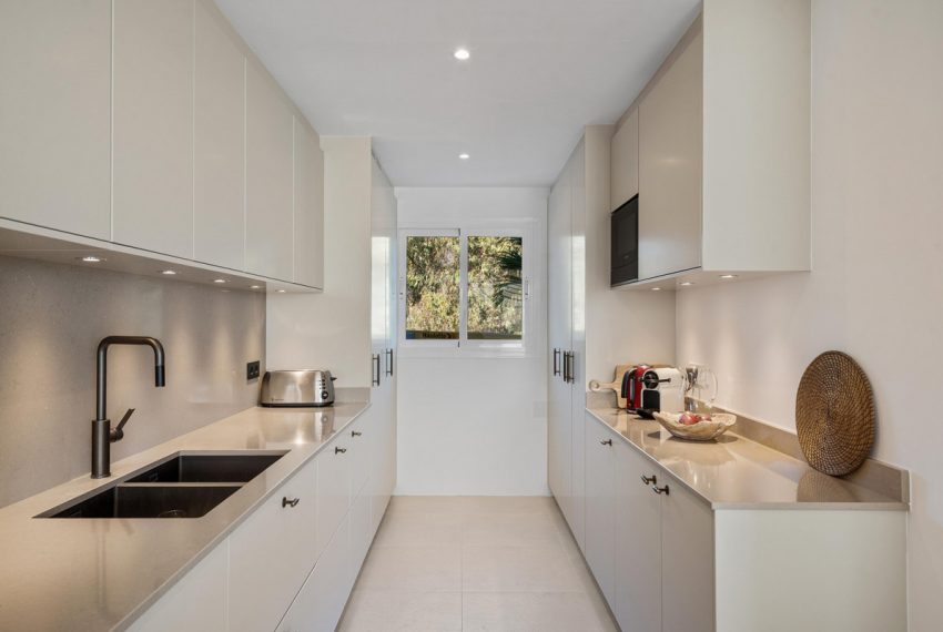 R5209558-Apartment-For-Sale-Nueva-Andalucia-Penthouse-Duplex-3-Beds-320-Built-7