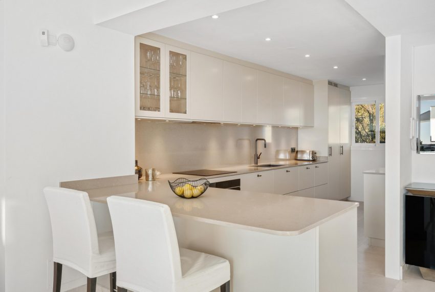 R5209558-Apartment-For-Sale-Nueva-Andalucia-Penthouse-Duplex-3-Beds-320-Built-9