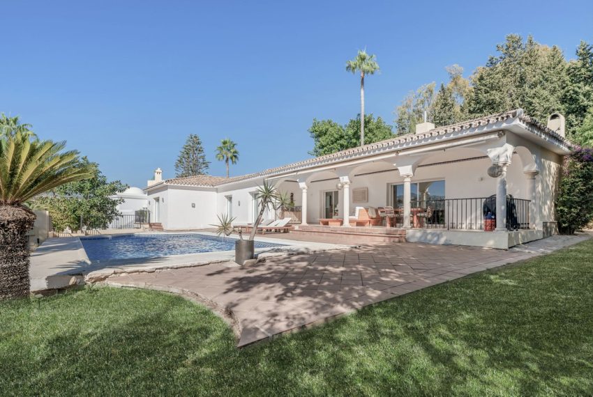 R5210131-Villa-For-Sale-El-Paraiso-Detached-4-Beds-341-Built-3