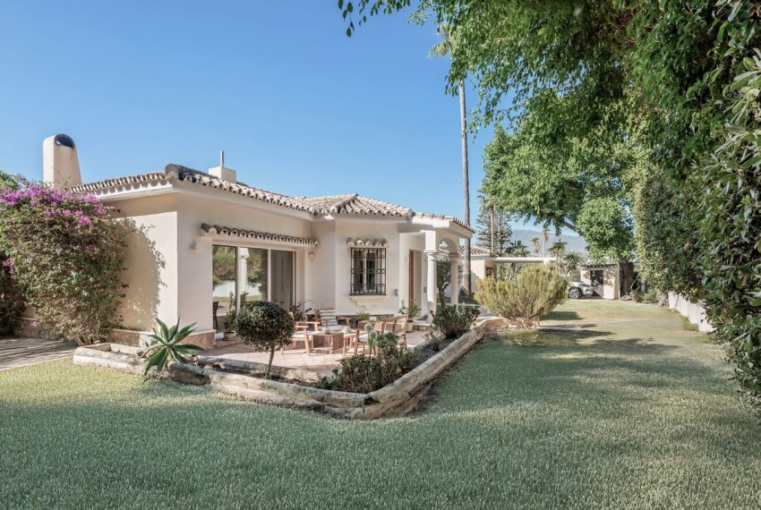 R5210131-Villa-For-Sale-El-Paraiso-Detached-4-Beds-341-Built-5