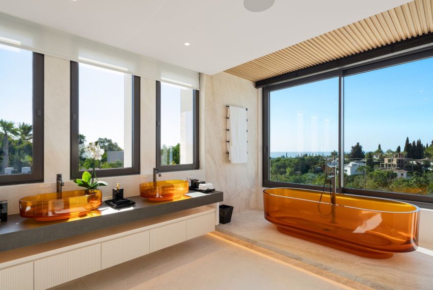 R5210308-Villa-For-Sale-The-Golden-Mile-Detached-5-Beds-799-Built-14