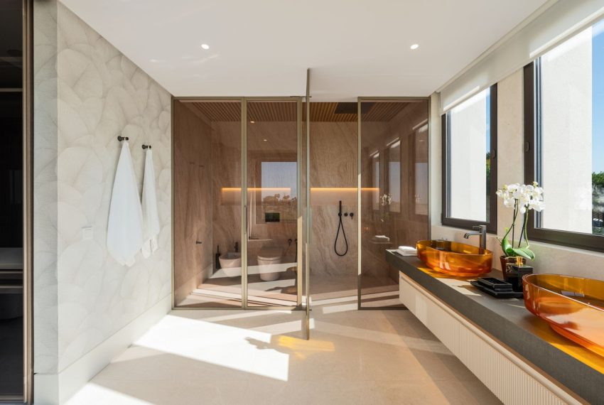 R5210308-Villa-For-Sale-The-Golden-Mile-Detached-5-Beds-799-Built-15