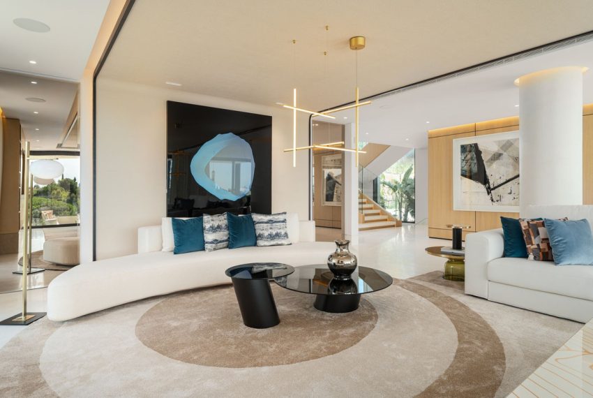 R5210308-Villa-For-Sale-The-Golden-Mile-Detached-5-Beds-799-Built-7