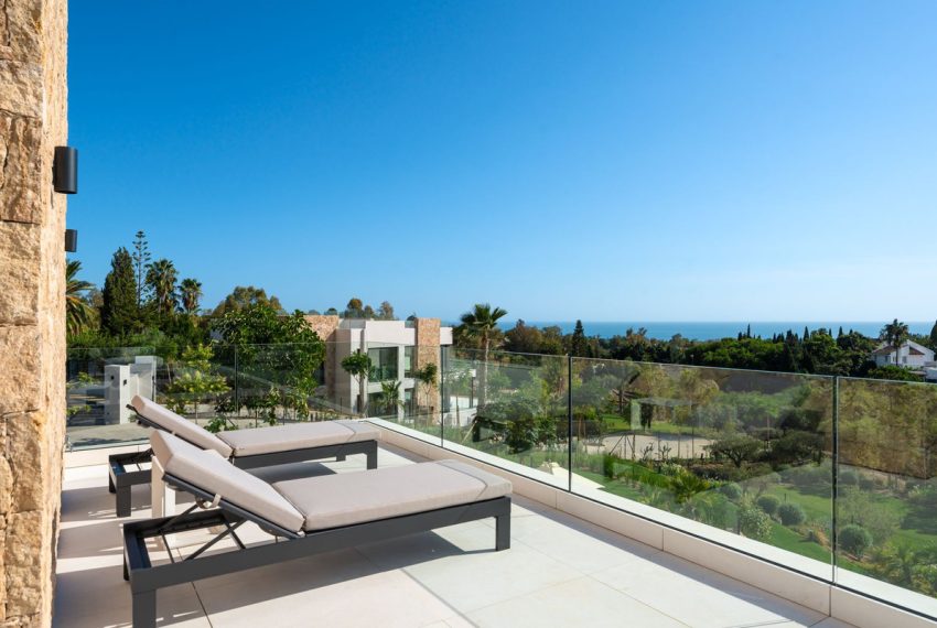 R5210308-Villa-For-Sale-The-Golden-Mile-Detached-5-Beds-799-Built-9