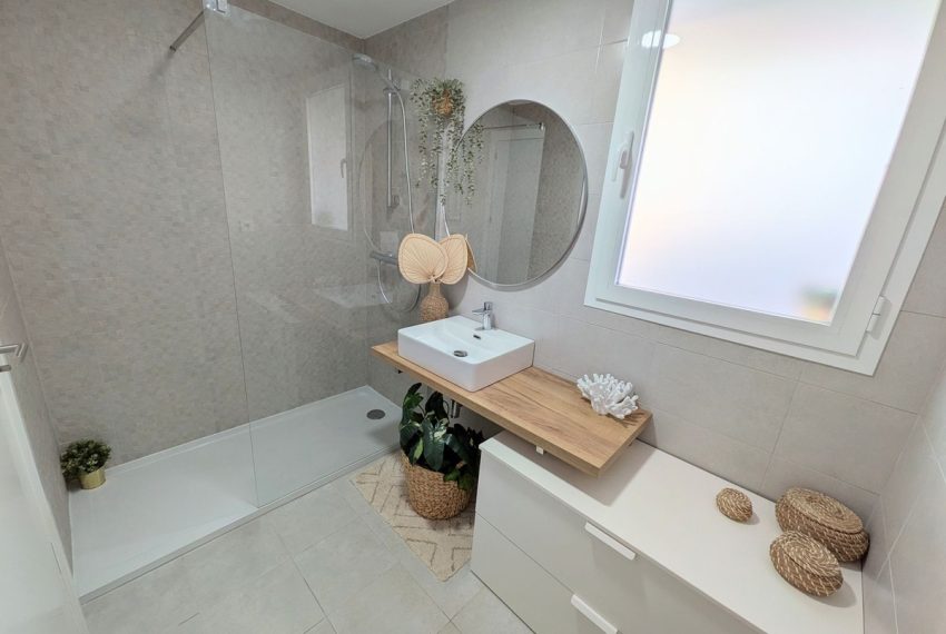 R5210737-Apartment-For-Sale-Estepona-Penthouse-3-Beds-180-Built-10