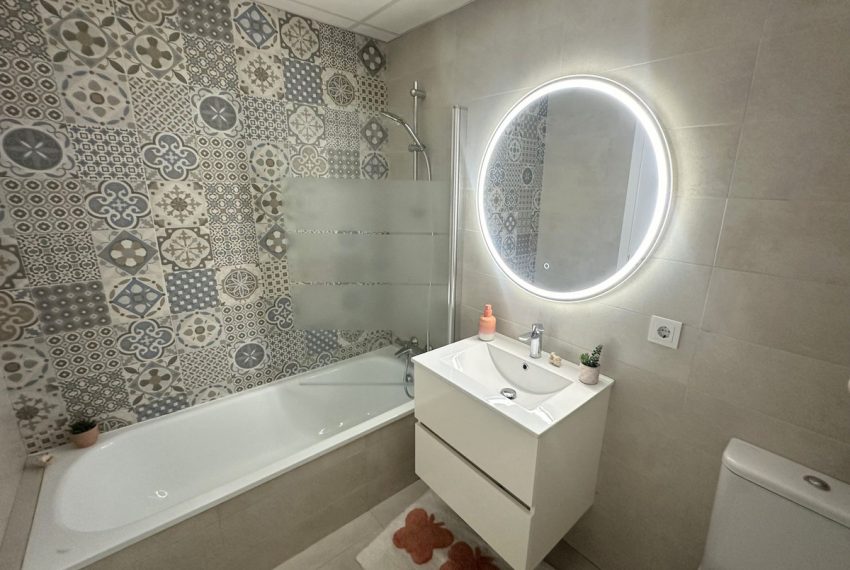 R5210737-Apartment-For-Sale-Estepona-Penthouse-3-Beds-180-Built-5