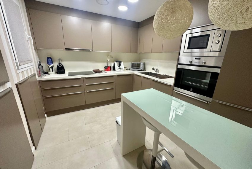 R5210893-Apartment-For-Sale-Puerto-Banus-Ground-Floor-4-Beds-220-Built-2