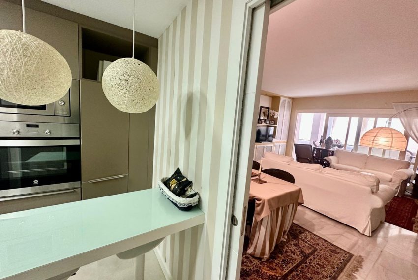 R5210893-Apartment-For-Sale-Puerto-Banus-Ground-Floor-4-Beds-220-Built-3