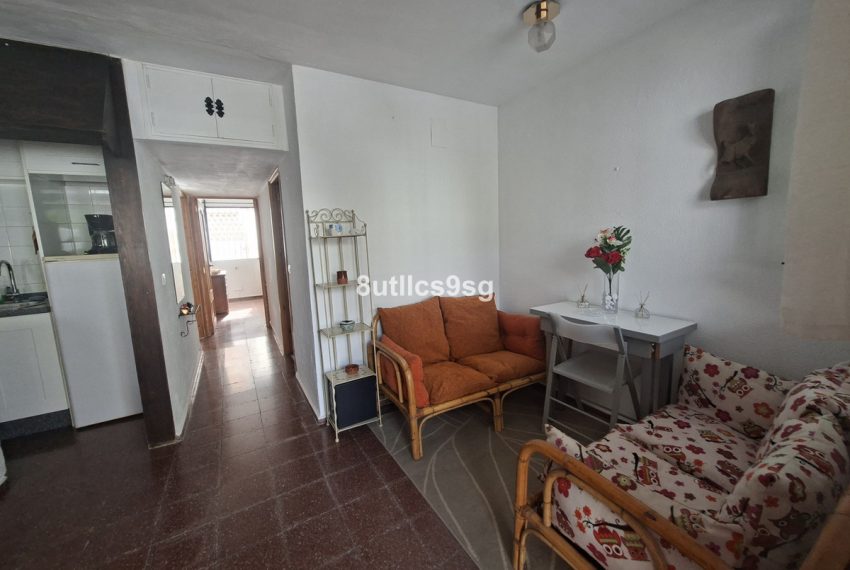 R5211145-Villa-For-Sale-La-Campana-Detached-2-Beds-67-Built-5