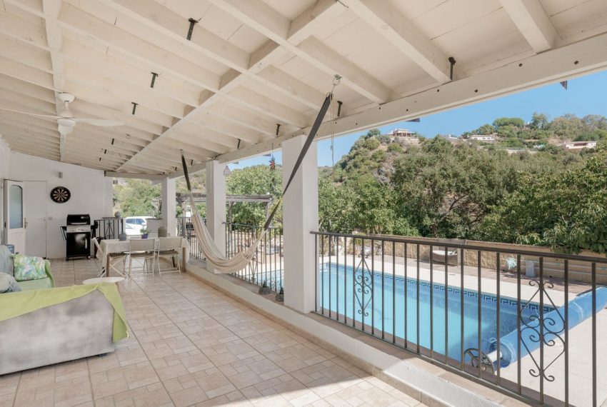 R5211544-Villa-For-Sale-Estepona-Finca-3-Beds-178-Built-8