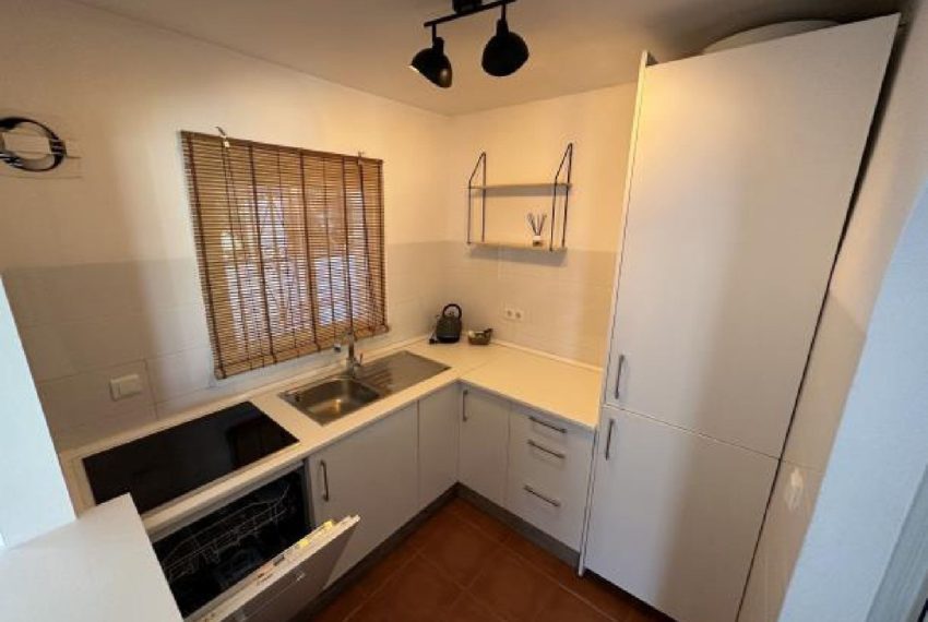 R5211853-Villa-For-Sale-Puerto-Banus-Detached-14-Beds-784-Built-8