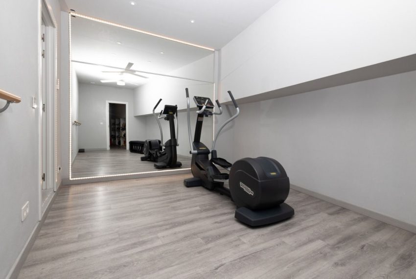 R5211922-Villa-For-Sale-Calahonda-Semi-Detached-4-Beds-264-Built-18