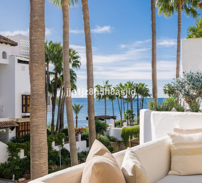 R5211937-Image 1-Middle Floor Apartment - 3 Beds - 136 Built