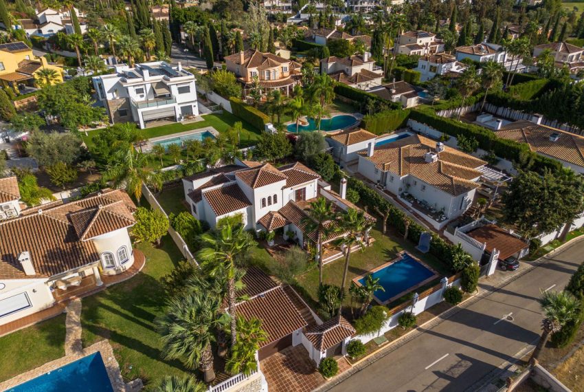 R5211982-Villa-For-Sale-Mijas-Golf-Detached-5-Beds-396-Built-1