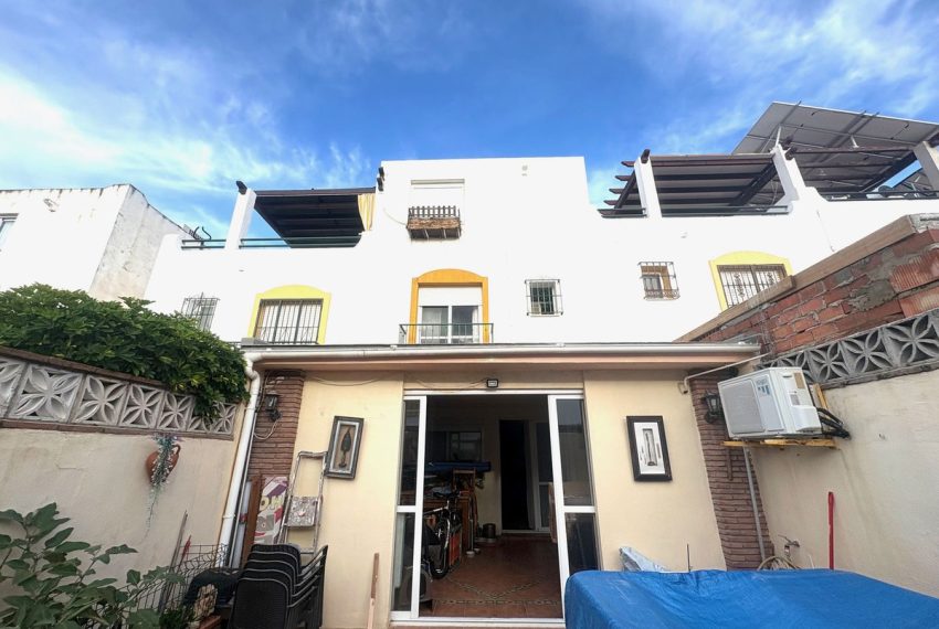 R5212261-Townhouse-For-Sale-San-Pedro-de-Alcantara-Terraced-4-Beds-162-Built-4