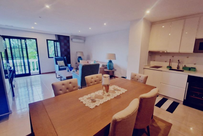 R5212270-Villa-For-Sale-El-Paraiso-Detached-6-Beds-415-Built-16