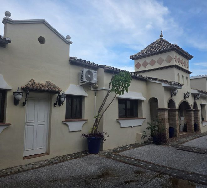 R5212270-Image 1-Detached - 6 Beds - 415 Built