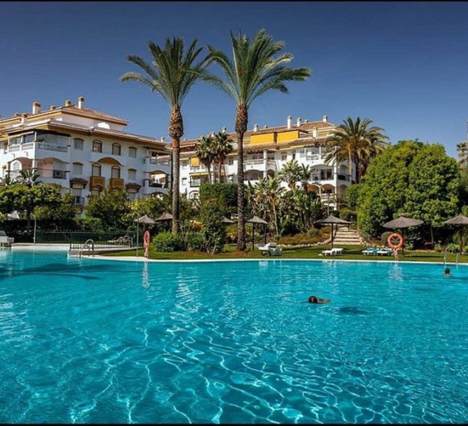 R5212300-Image 1-Middle Floor - 2 Beds - 95 Built