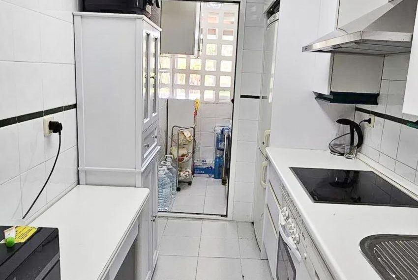 R5212300-Apartment-For-Sale-Nueva-Andalucia-Middle-Floor-2-Beds-95-Built-8